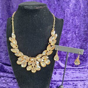 “Golden Bloom” Floral Choker & Drop Earring Set – Marquise & Pear Cut Crystals